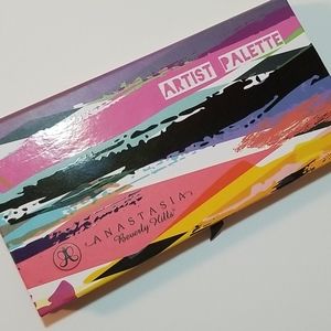 LE Anastasia Beverly Hills Artist Palette
